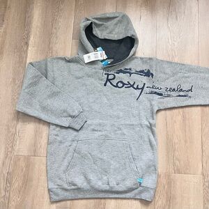 NWT Roxy Gray Hoodie Sweatshirt “Roxy New Zealand” Big Girl’s Size‎ L